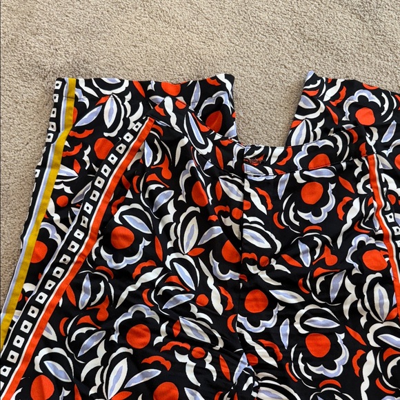 Anthropologie Black and White Floral Pants - Picture 3 of 3